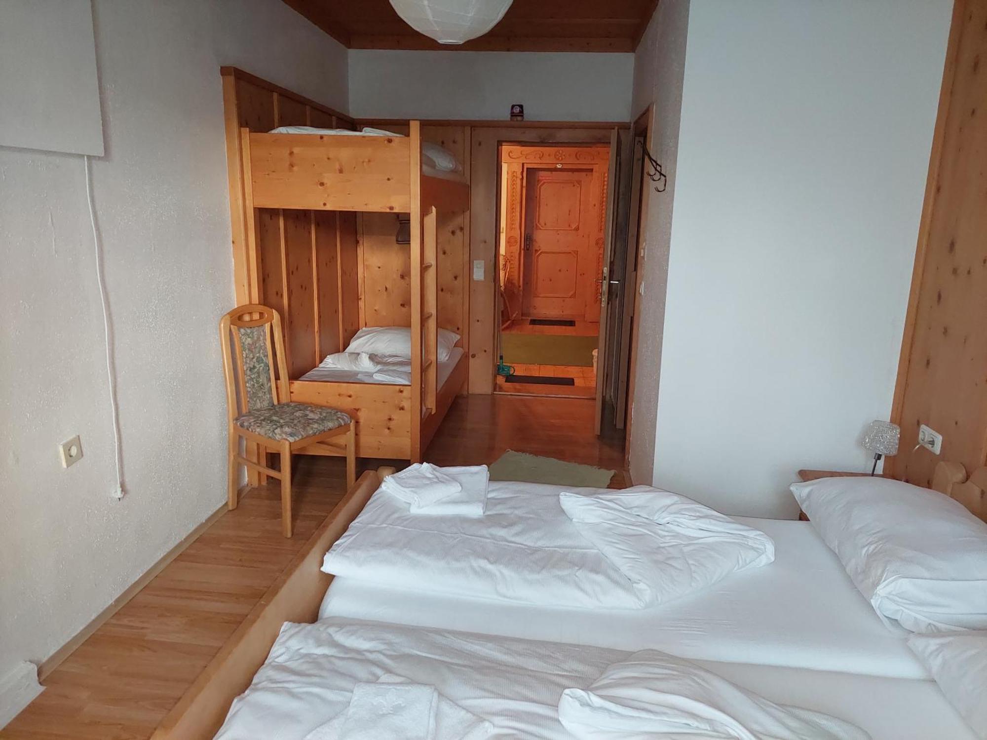Gasthof Zur Post Таксенбах Номер фото